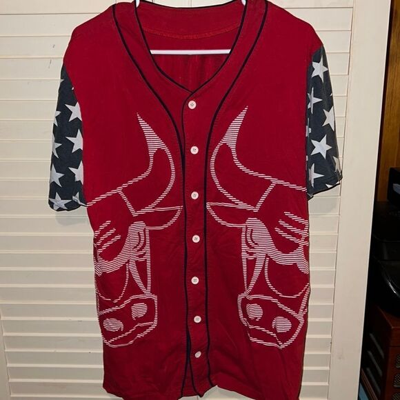 Vtg NBA Chicago Bulls Red Button Up Jersey Mens Large July 4th USA - Picture 1 of 6